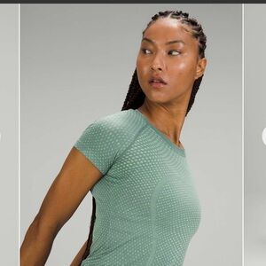 Lululemon Swiftly Tech Short Sleeve 2.0 In Grid Warp Tidewater Teal SZ 6 Mint